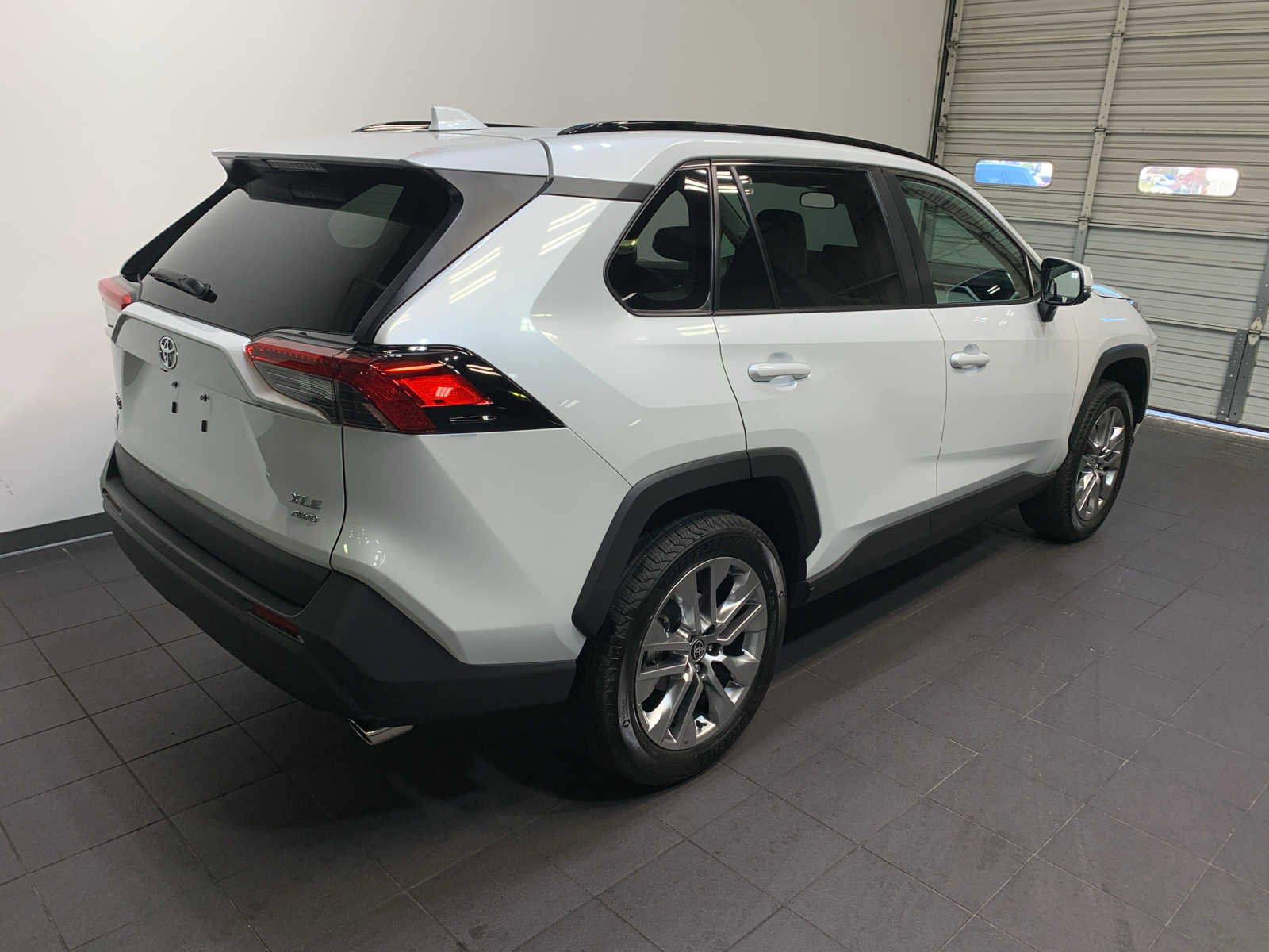 Certified 2025 Toyota RAV4 XLE Premium image 3