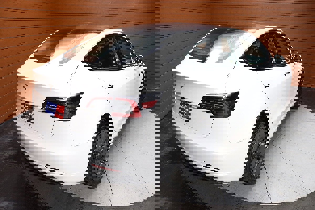 Used 2023 Tesla Model 3 Standard Range RWD image 19