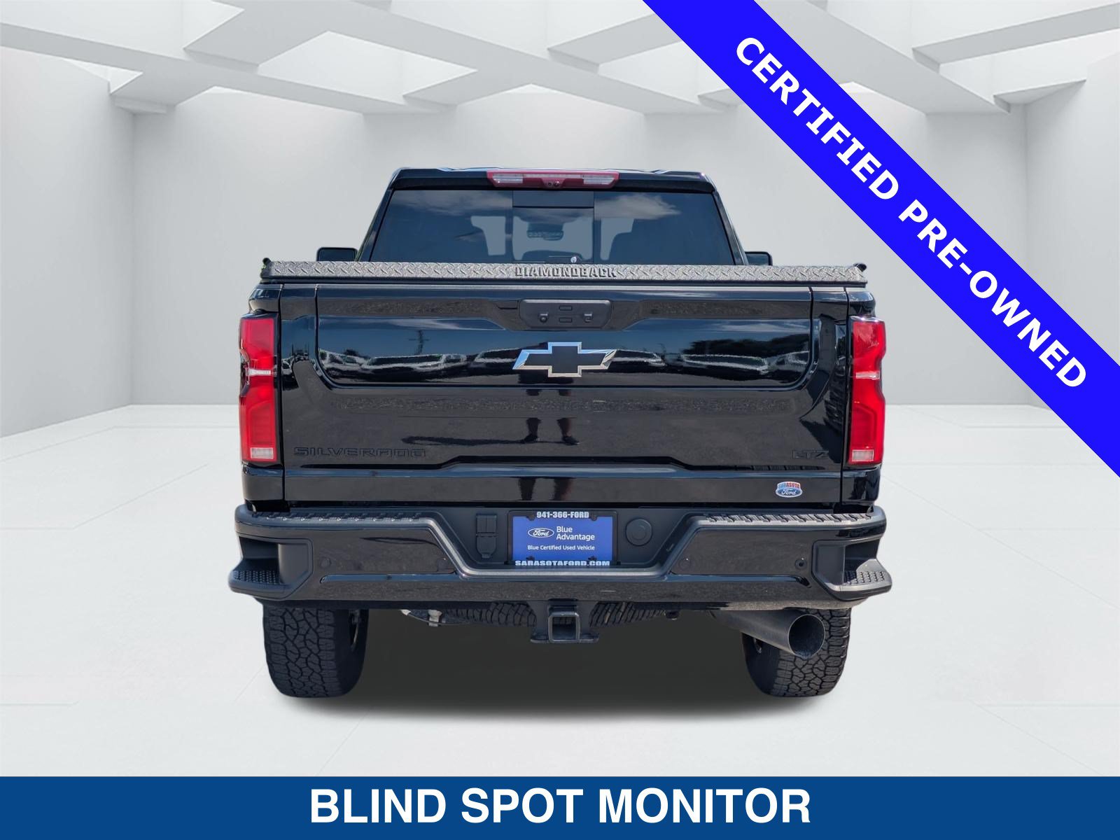 Used 2025 Chevrolet Silverado 2500 LTZ w/ Trail Boss Package AWD/4WD image 5
