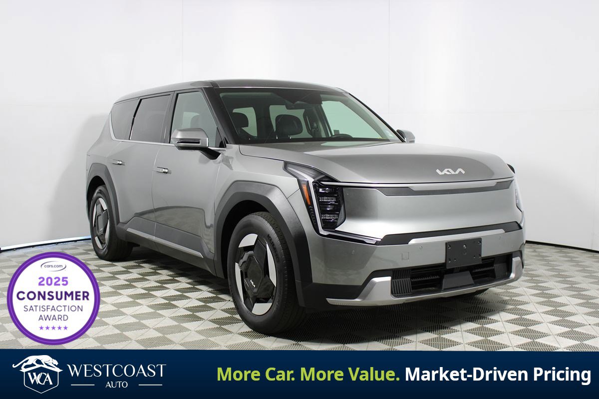 Used 2024 Kia EV9 Light