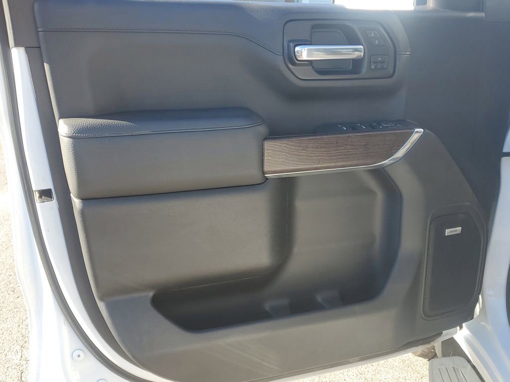 Used 2022 GMC Sierra 1500 Denali w/ Driver Alert Package II AWD/4WD image 21