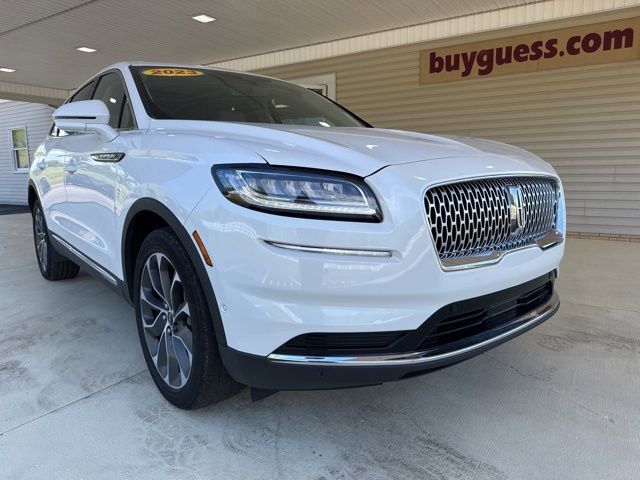 Used 2023 Lincoln Nautilus Reserve w/ Equipment Group 201A AWD/4WD image 2
