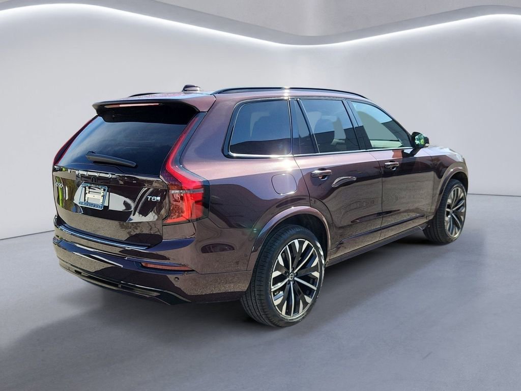 New 2026 Volvo XC90 T8 Ultra w/ Lounge Package image 4