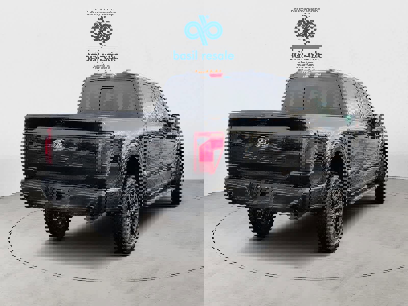 Used 2025 Ford F150 XLT w/ Equipment Group 302A MID image 6