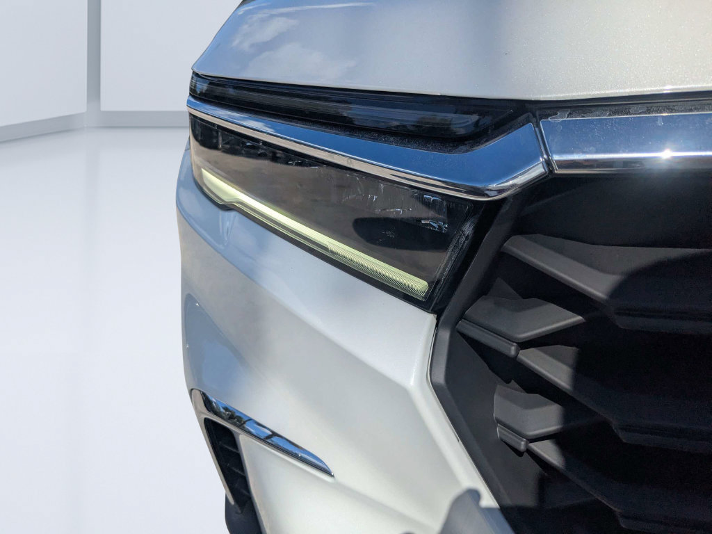 Used 2025 Honda Pilot EX-L image 12