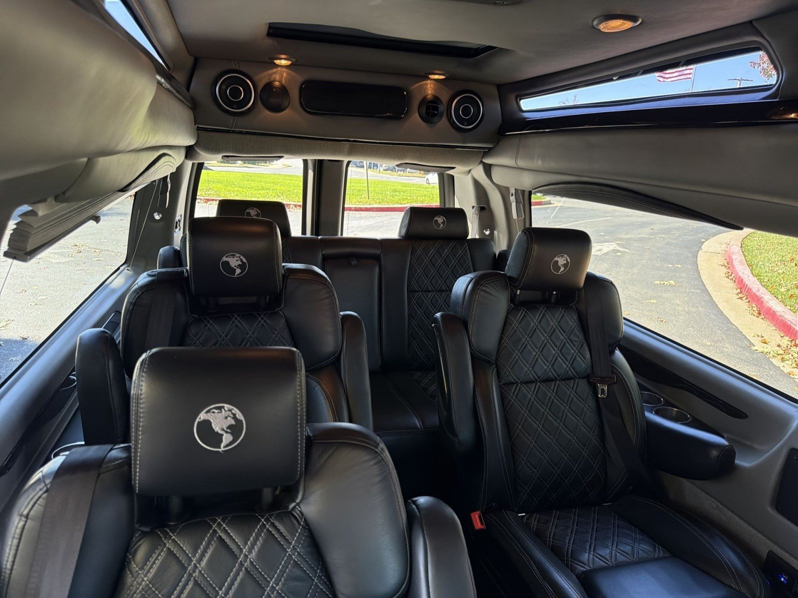 Used 2020 Chevrolet Express 2500 Extended w/ Enhanced Convenience Package RWD image 22