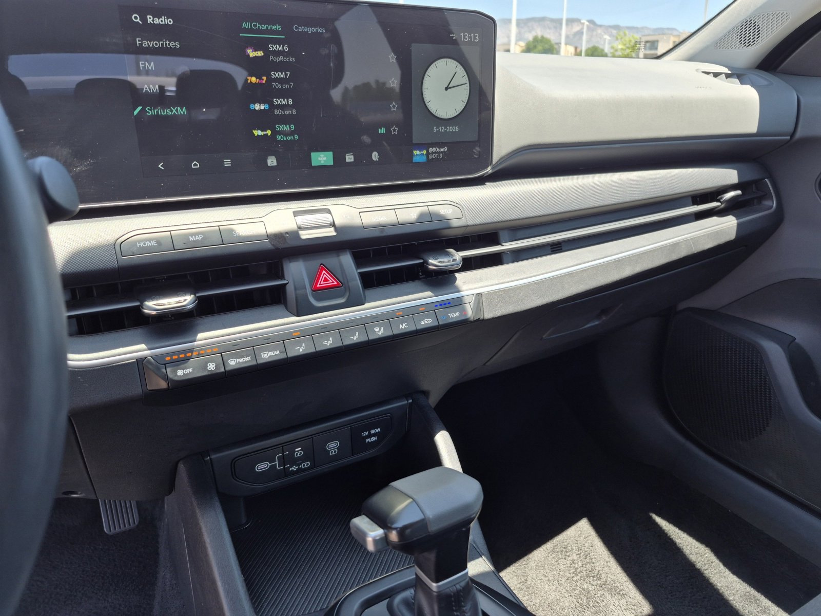 Used 2025 Kia K4 FWD image 11