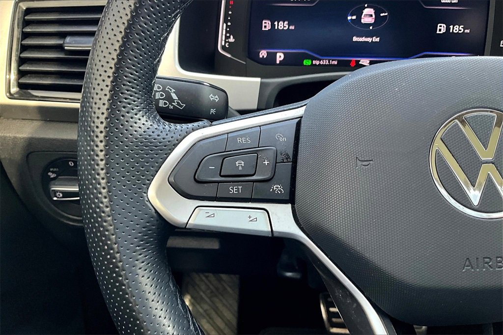 Used 2023 Volkswagen Atlas SEL R-Line image 20