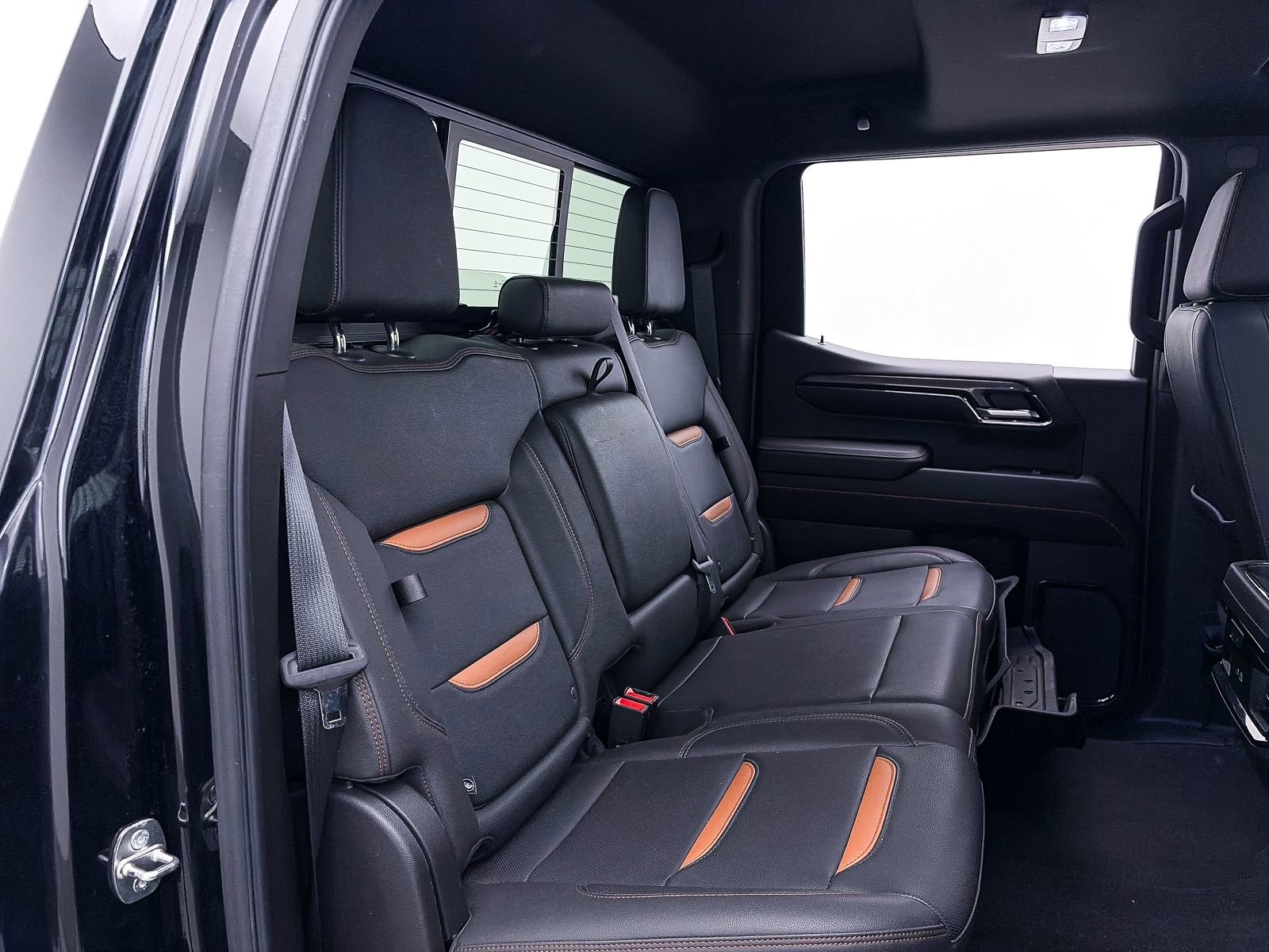 Used 2022 GMC Sierra 1500 AT4 w/ AT4 Premium Package AWD/4WD image 38