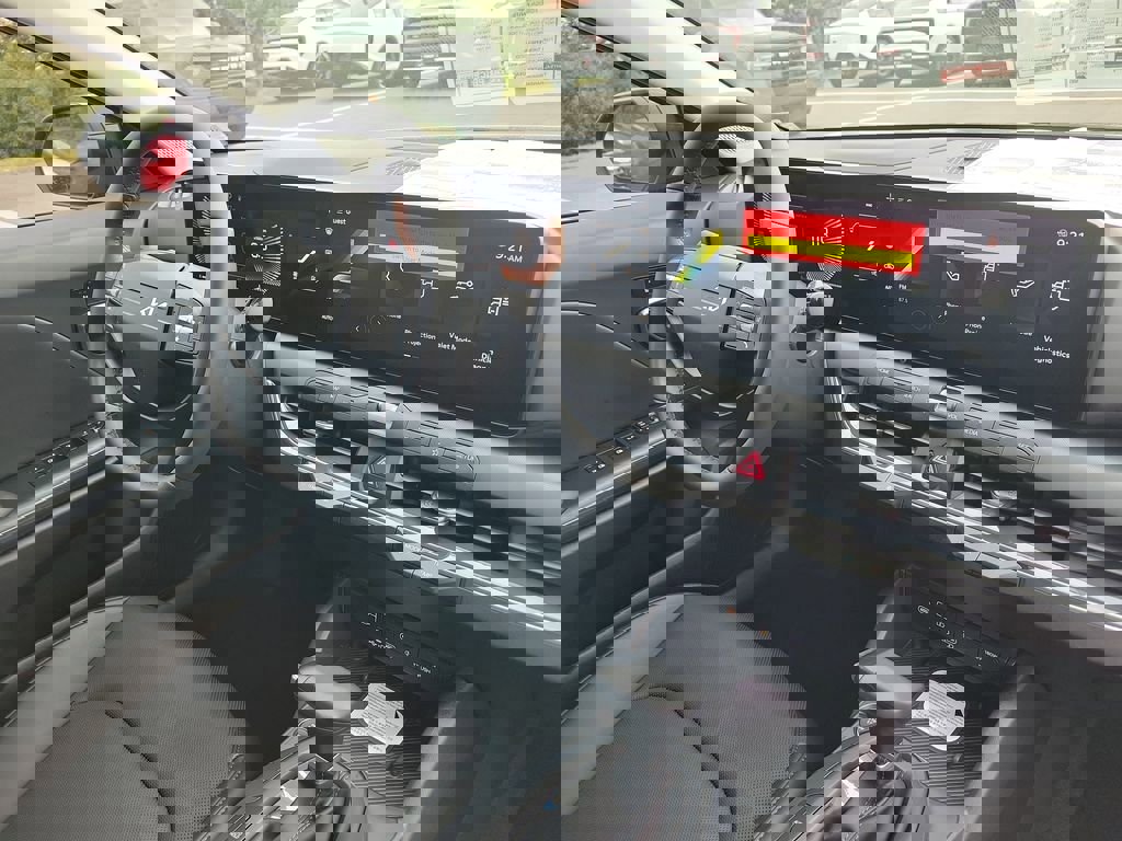 New 2026 Kia K4 EX image 8