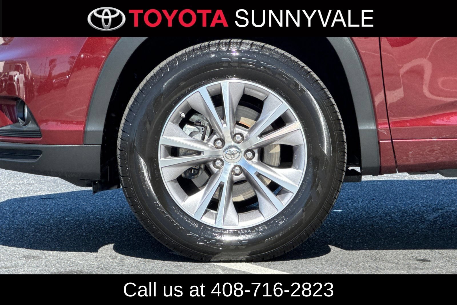 Used 2015 Toyota Highlander XLE FWD image 12
