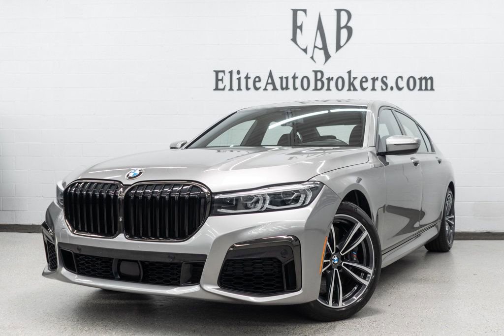 Used 2022 BMW 740i xDrive w/ M Sport Package