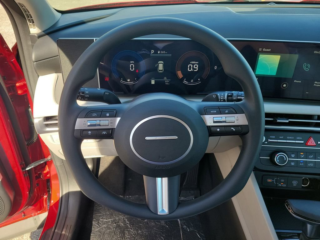 New 2026 Hyundai Tucson SE image 23