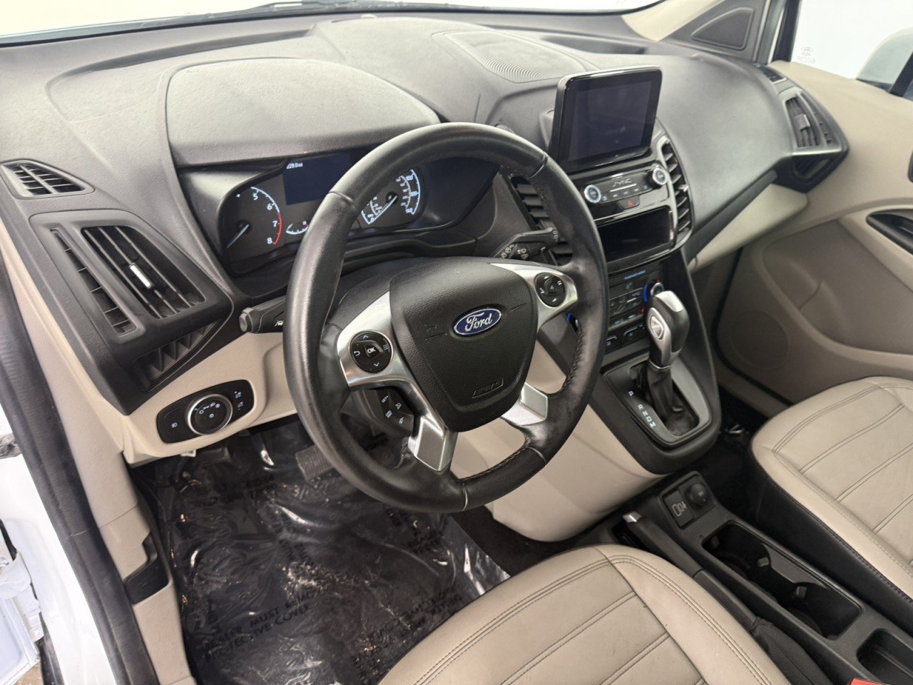 Used 2023 Ford Transit Connect Titanium FWD image 16
