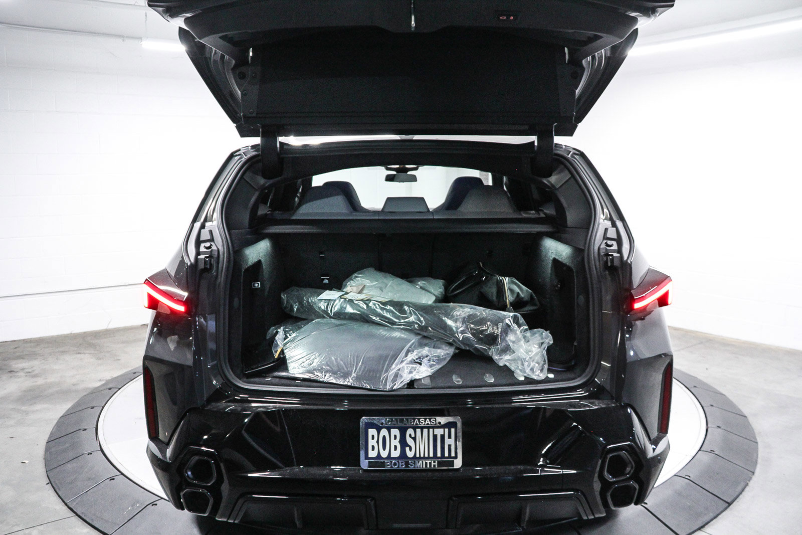 New 2026 BMW XM Label Red image 26