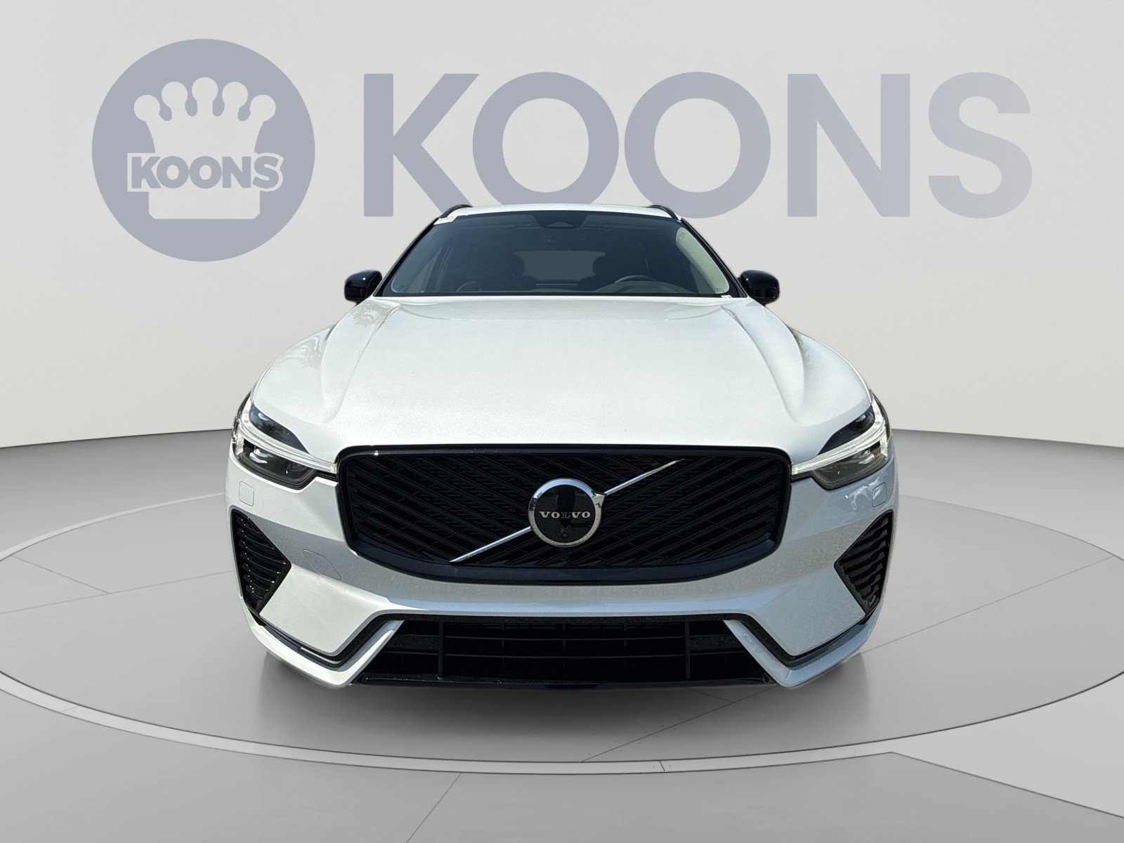 New 2026 Volvo XC60 B5 Plus w/ Protection Package Premier AWD/4WD image 11