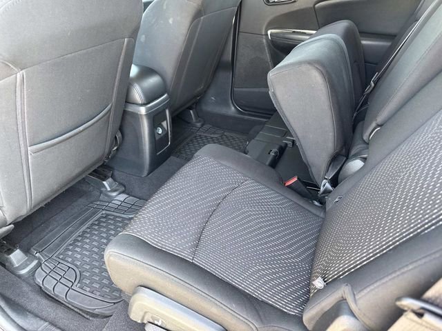 Used 2019 Dodge Journey SE FWD image 10