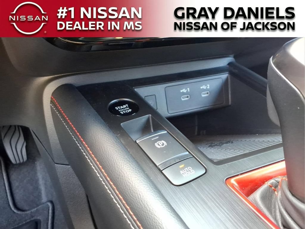 New 2025 Nissan Kicks SR AWD/4WD image 18