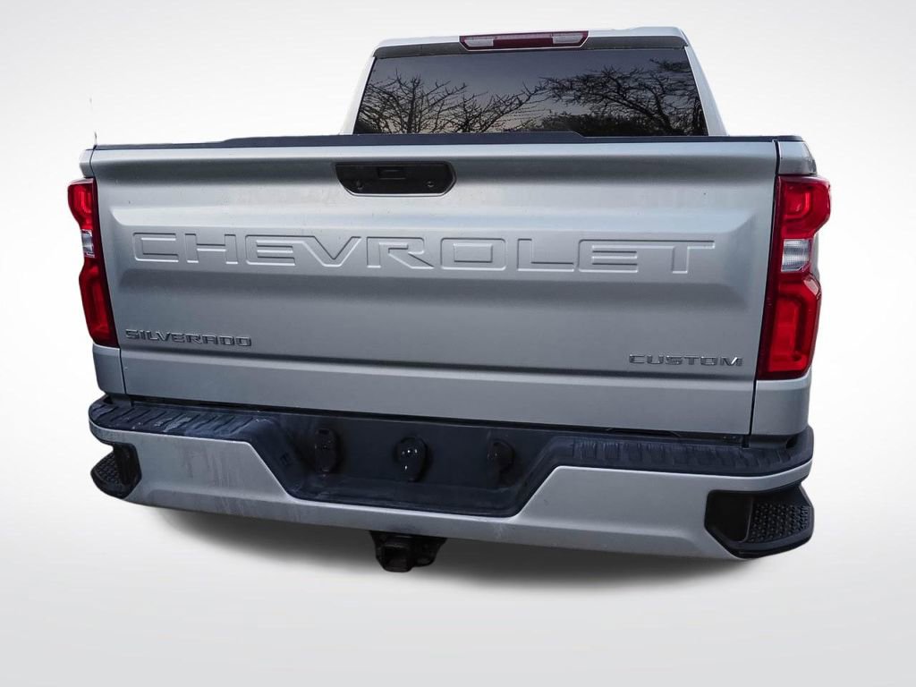 Used 2022 Chevrolet Silverado 1500 Custom image 6