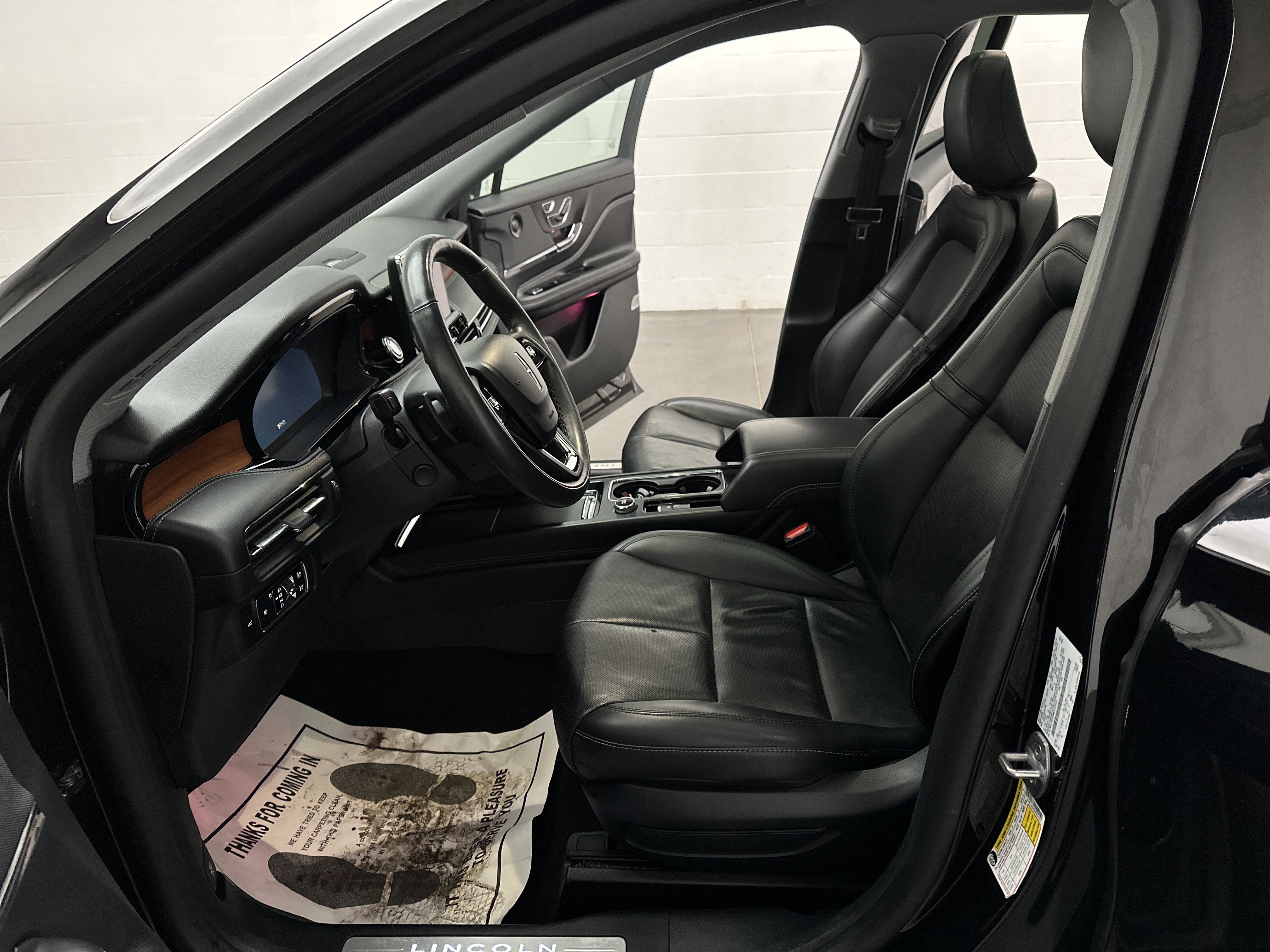 Used 2021 Lincoln Corsair Reserve w/ Equipment Group 201A image 19