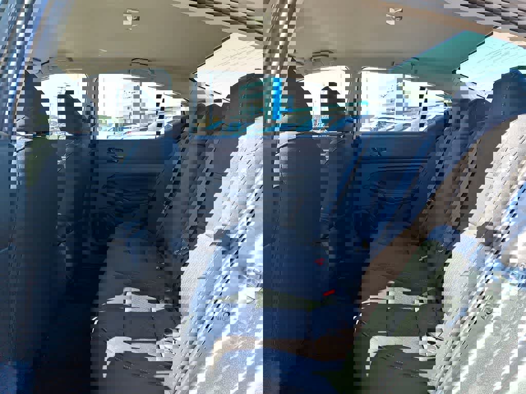 Used 2025 Nissan Altima 2.5 SV image 9