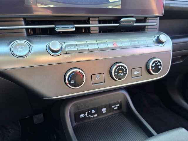 Certified 2024 Hyundai Kona SE image 27