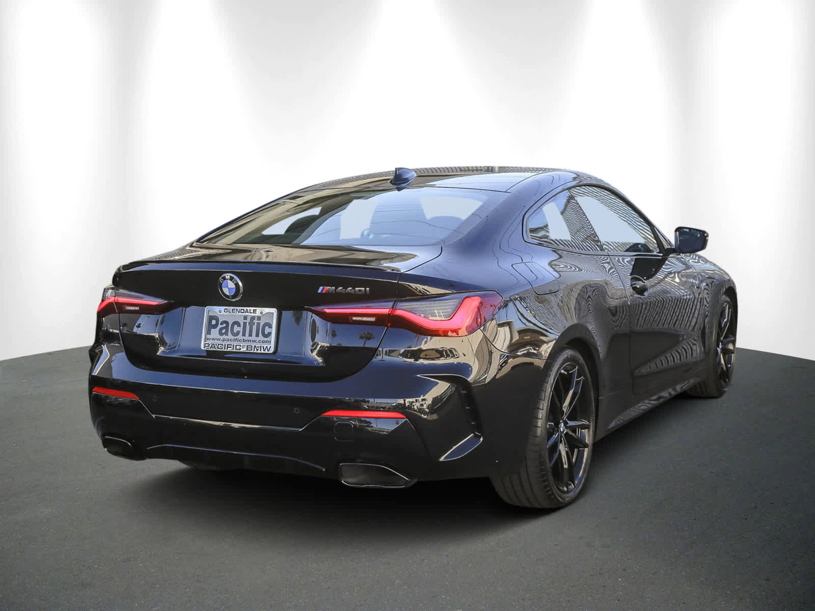 Certified 2023 BMW M440i Coupe w/ Premium Package image 6