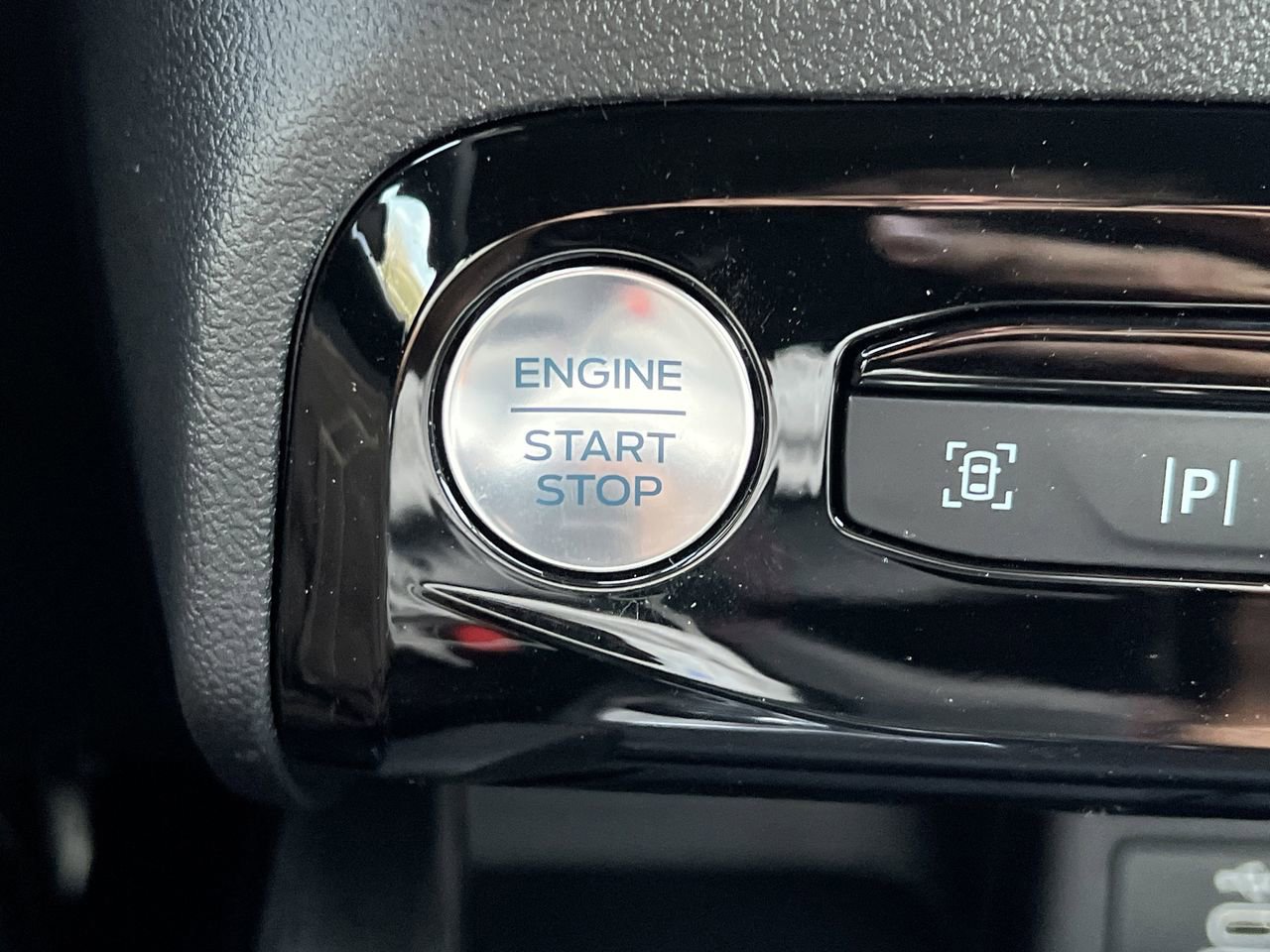 New 2026 Ford Escape ST-Line Elite w/ Premium Technology Package image 5