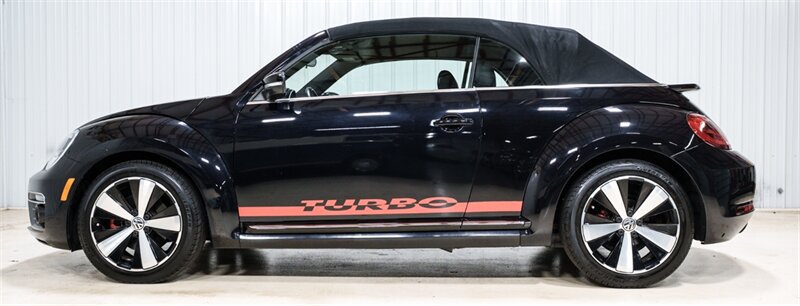 Used 2013 Volkswagen Beetle 2.0T FWD image 2