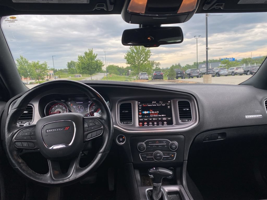 Used 2022 Dodge Charger SXT w/ Driver Convenience Group AWD/4WD image 7