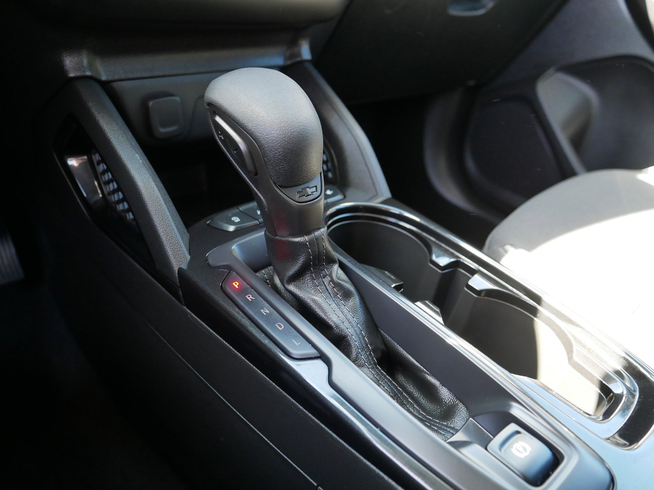 Used 2024 Chevrolet TrailBlazer LS w/ LS Convenience Package FWD image 24