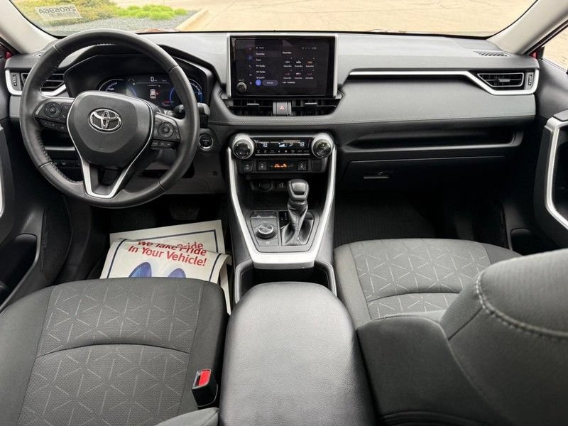 Used 2023 Toyota RAV4 XLE w/ Convenience Package AWD/4WD image 13