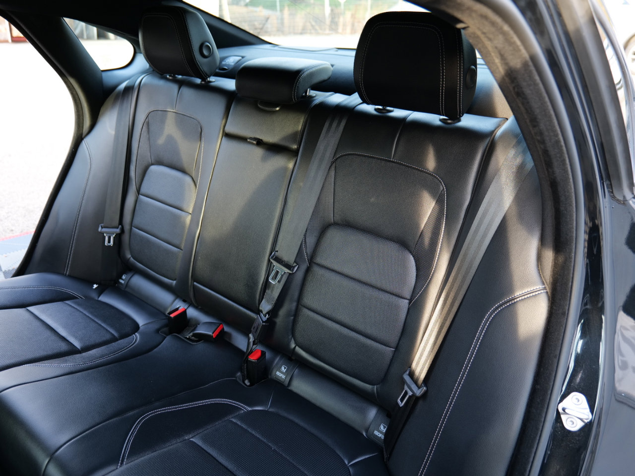 Used 2024 Jaguar XF R-Dynamic SE image 48