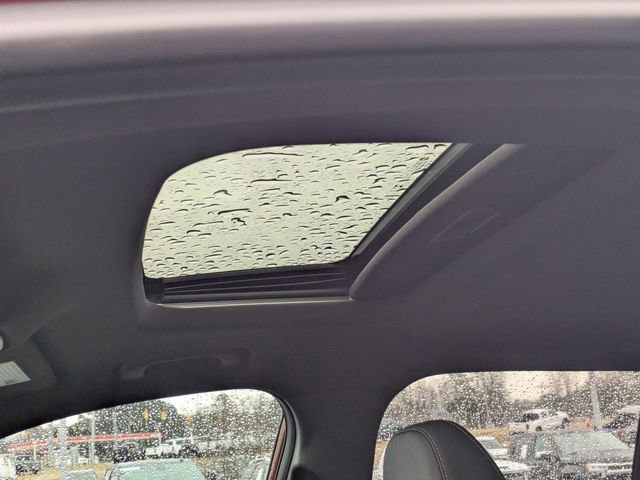 New 2026 Chevrolet Trax RS w/ Sunroof Package image 13