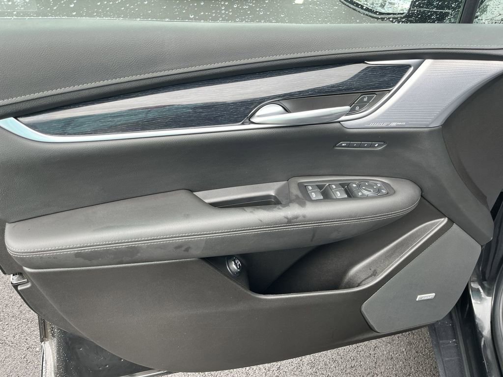 Used 2024 Cadillac XT5 Premium Luxury AWD/4WD image 13