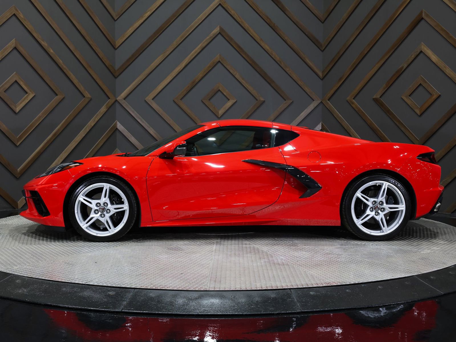 Used 2022 Chevrolet Corvette Stingray Preferred Cpe w/ 2LT image 9