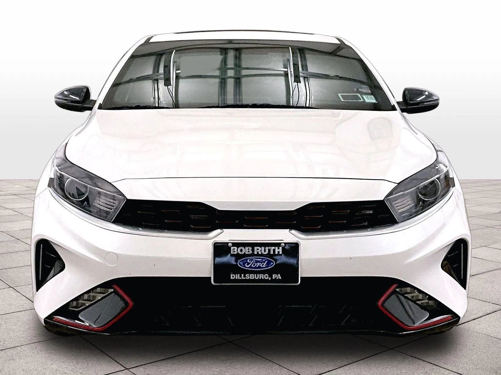 Used 2024 Kia Forte GT-Line w/ GT-Line Premium Package image 3