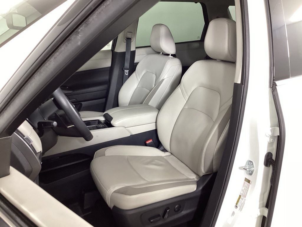 Used 2022 Nissan Pathfinder SL AWD/4WD image 29