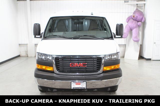 New 2025 GMC Savana 3500 w/ Power Convenience Package image 4