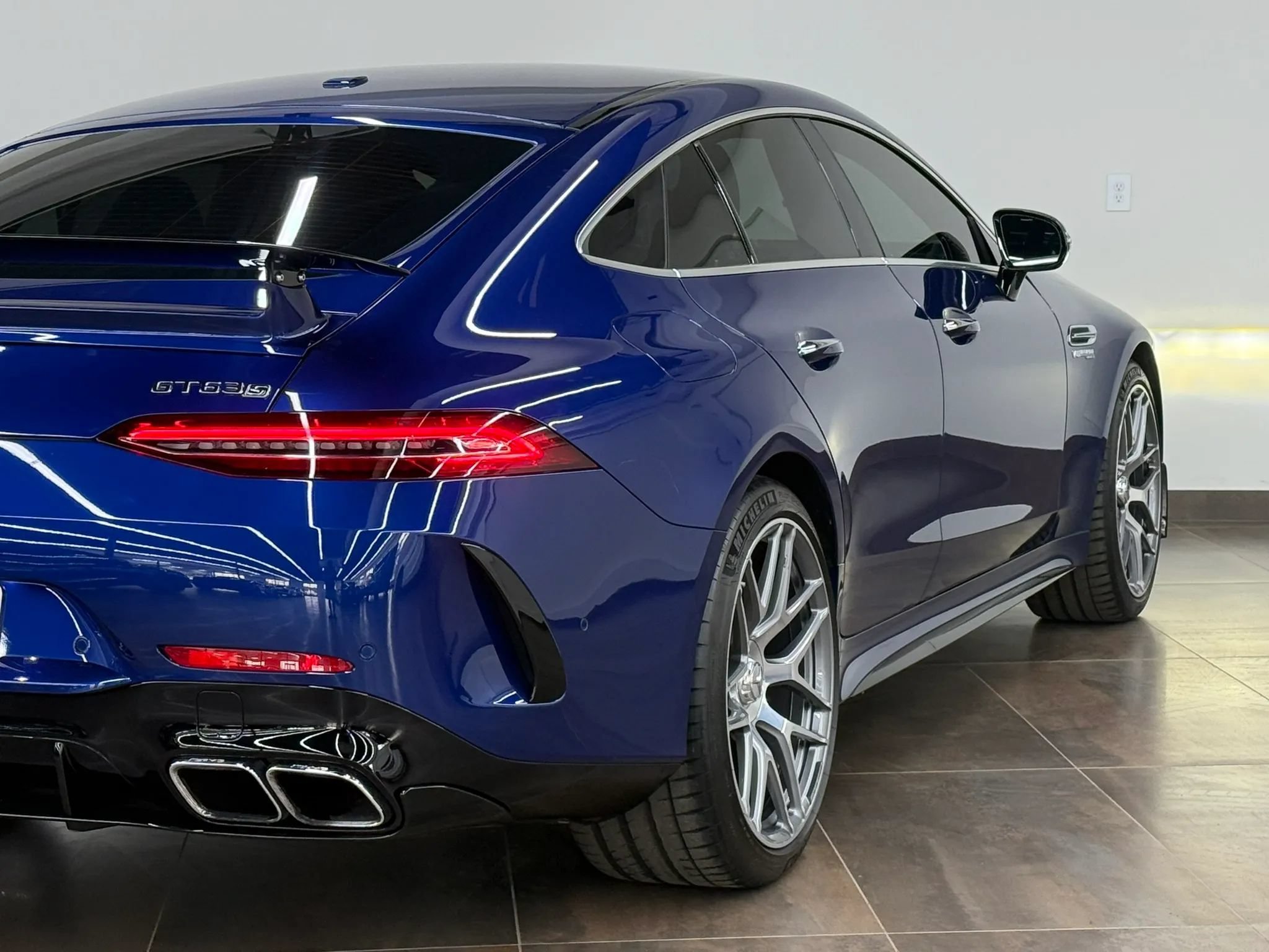 Used 2019 Mercedes-Benz AMG GT 63 S image 15