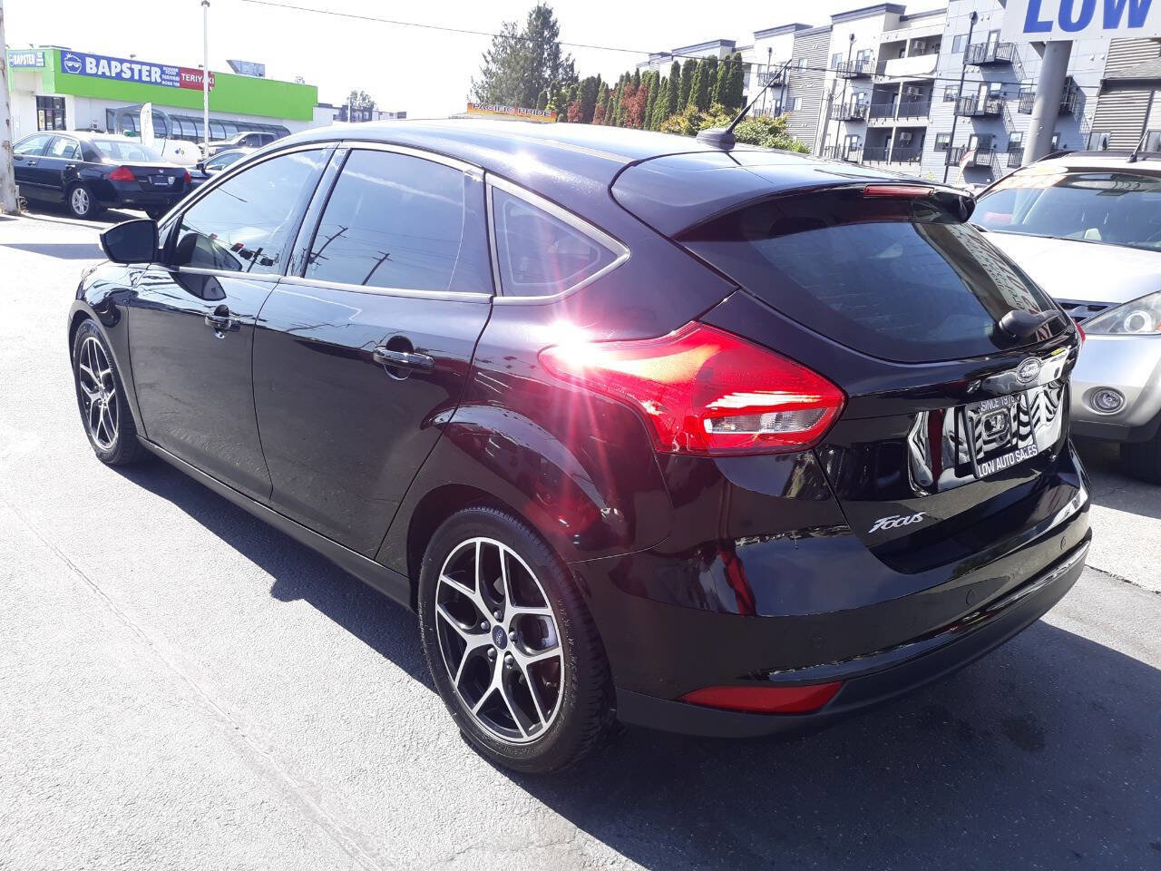 Used 2018 Ford Focus SEL image 5