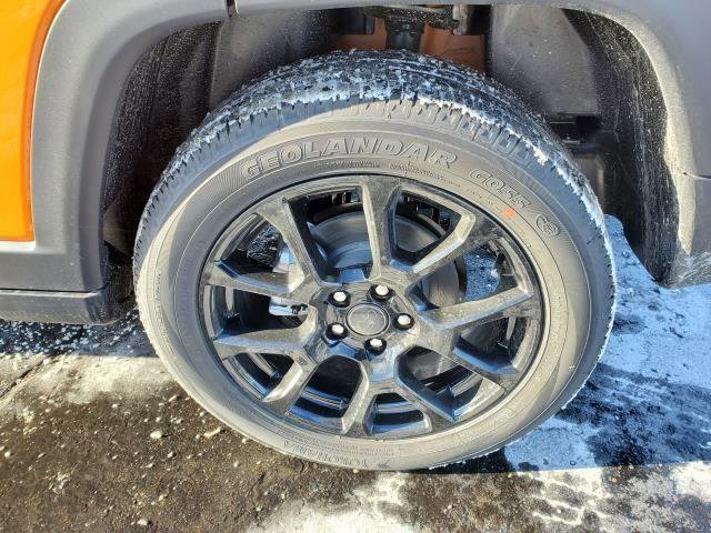 Used 2026 Jeep Compass Latitude image 25