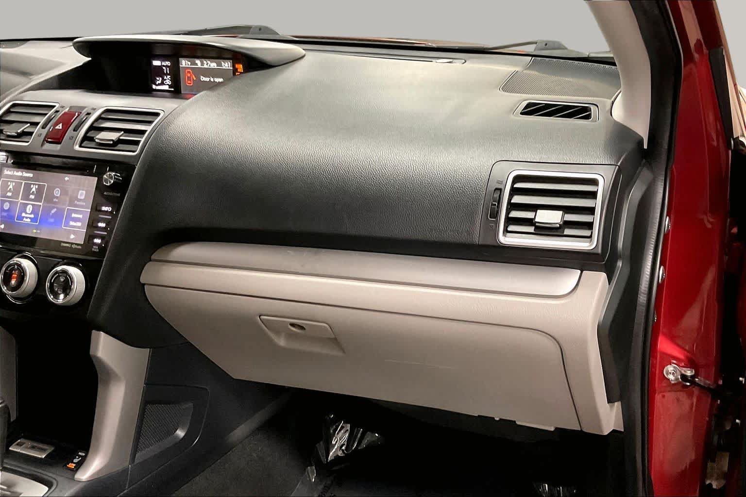 Used 2016 Subaru Forester 2.5i Limited AWD/4WD image 19