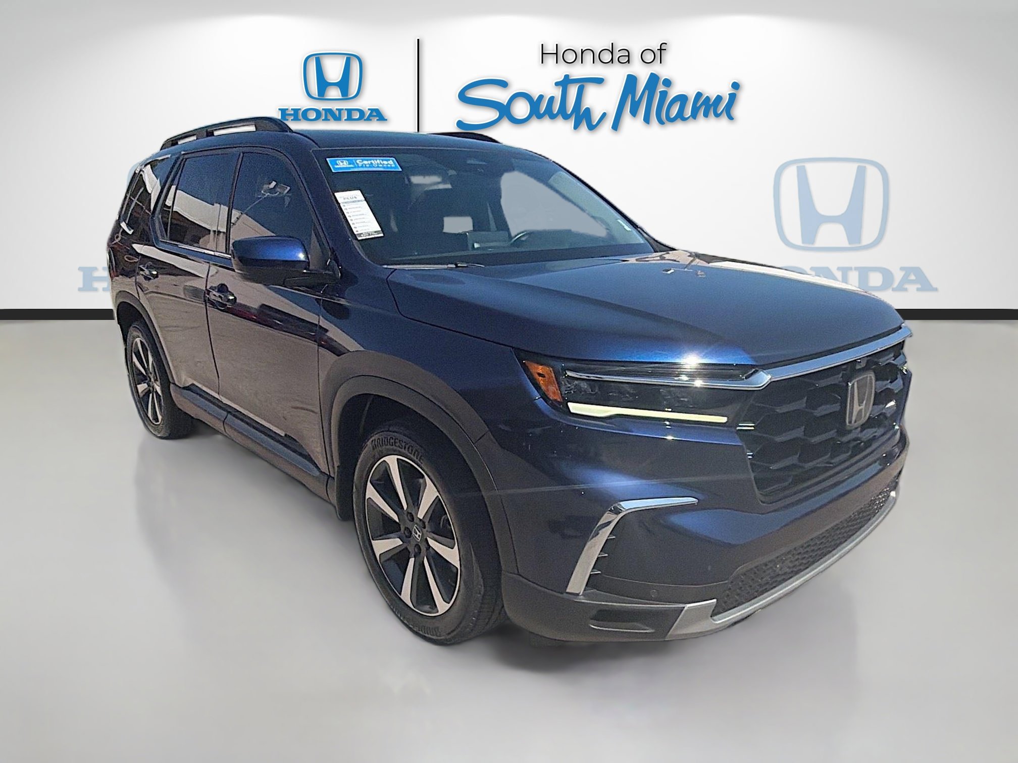 Certified 2023 Honda Pilot Elite image 1