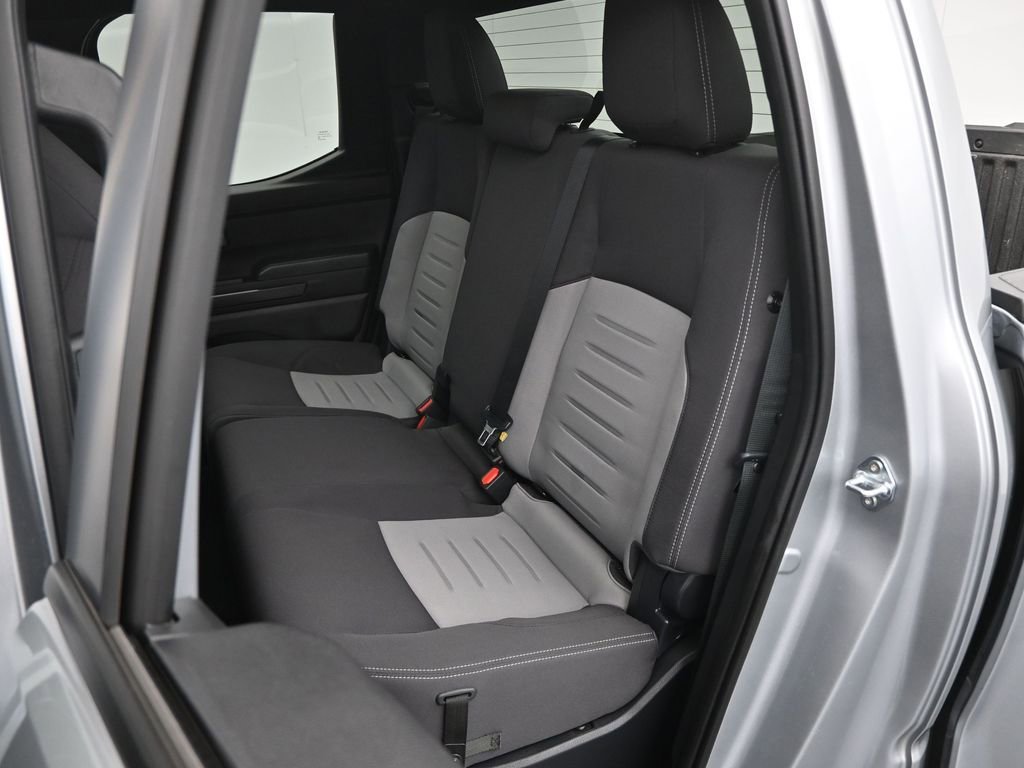 Used 2025 Toyota Tacoma TRD Off-Road image 12