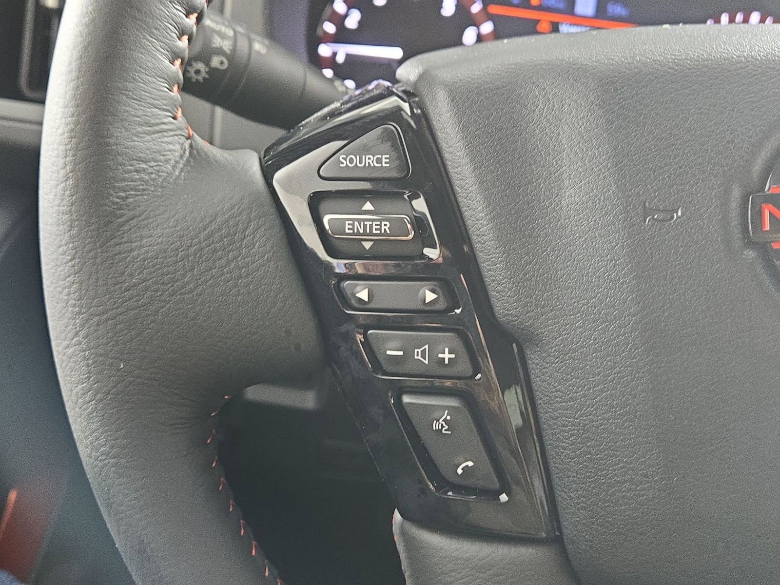 New 2026 Nissan Frontier PRO-4X AWD/4WD image 14