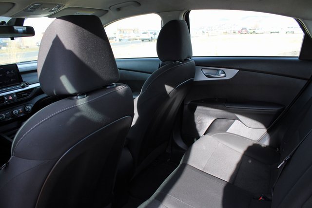 Used 2023 Kia Forte LXS w/ LXS Technology Package image 16