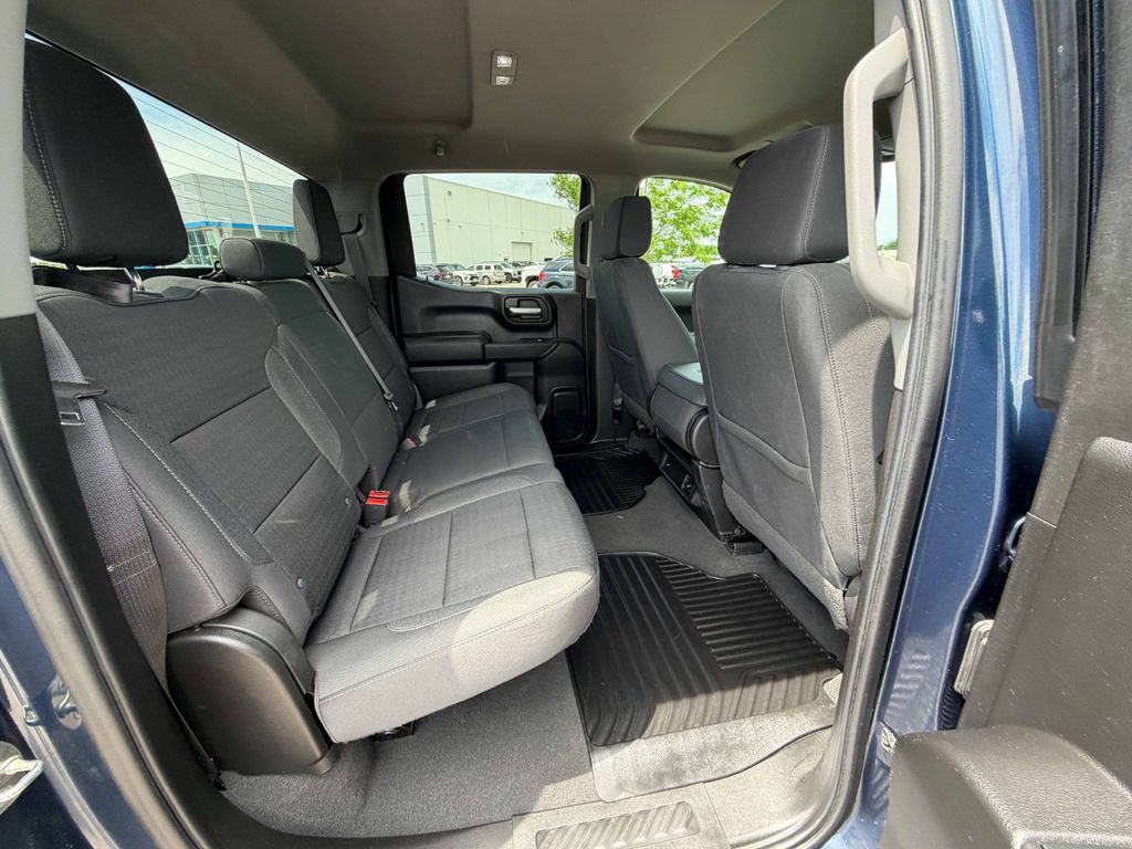Used 2023 Chevrolet Silverado 1500 Custom AWD/4WD image 22