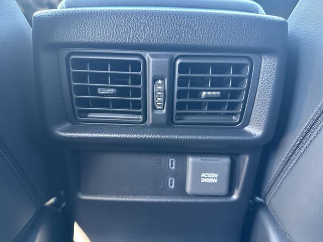 Used 2025 Toyota 4Runner Limited AWD/4WD image 21