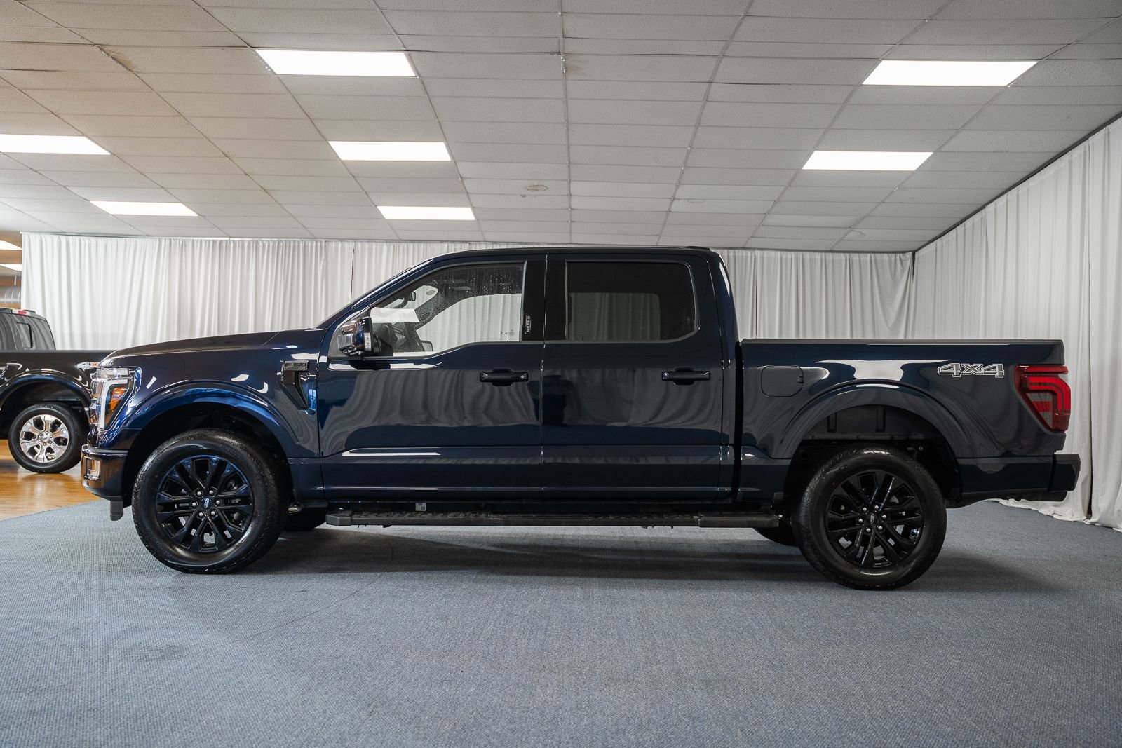 Used 2024 Ford F150 Lariat w/ Equipment Group 502A High image 5